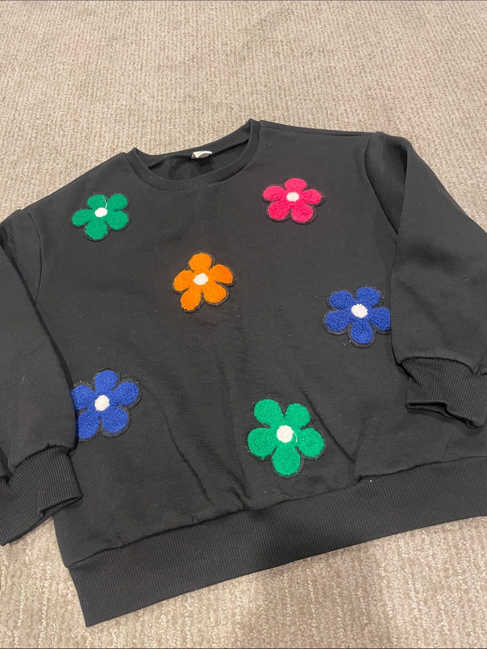 Girls' Black Floral Patch Crewneck Sweatshirt